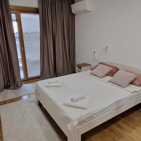 Apartment Oaza 45 *